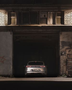 Autod 1 — JN Visuals · Autoportreed ja reklaam