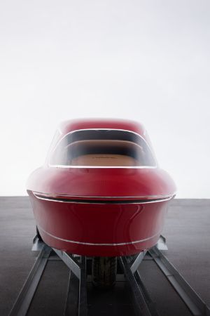 Autod 19 — JN Visuals · Autoportreed ja reklaam